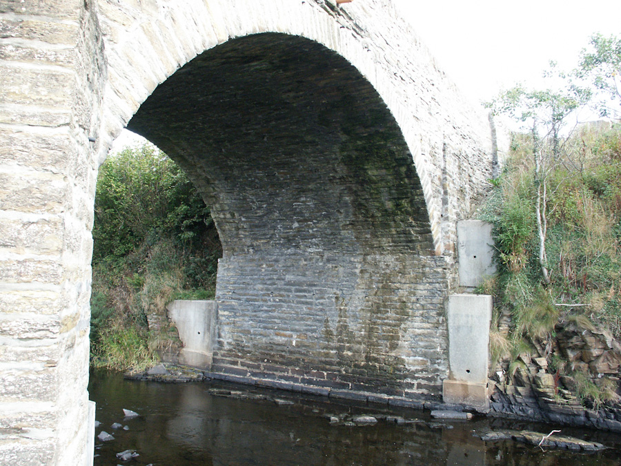 Bridge of Westfield, over Forss Water